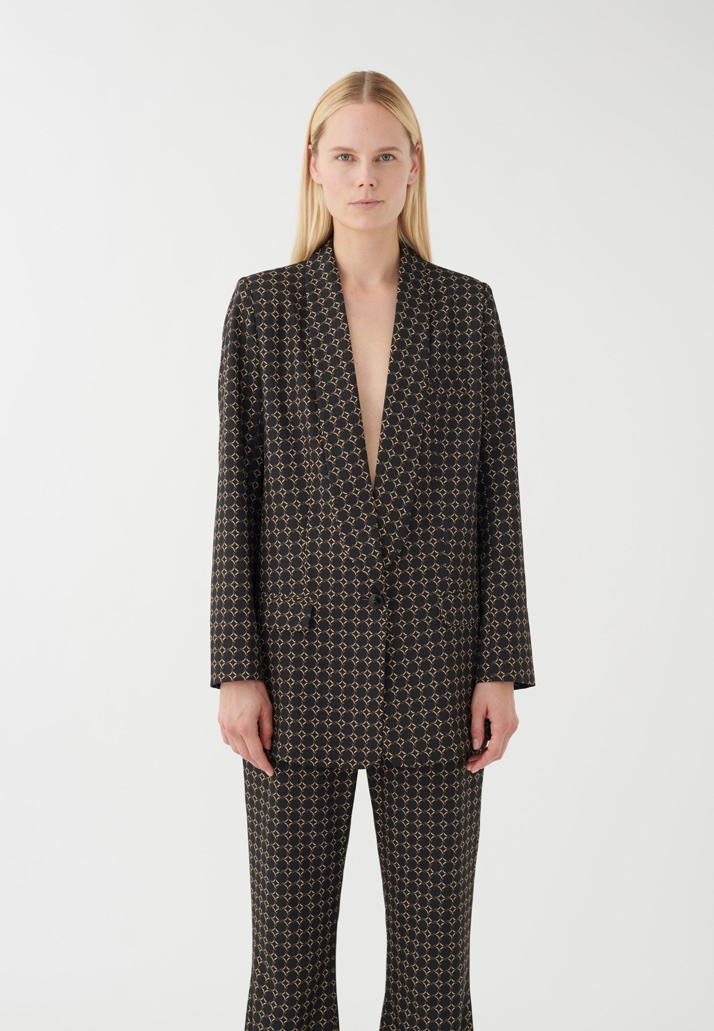 0220724_5793_WOM_A.jpg (1)