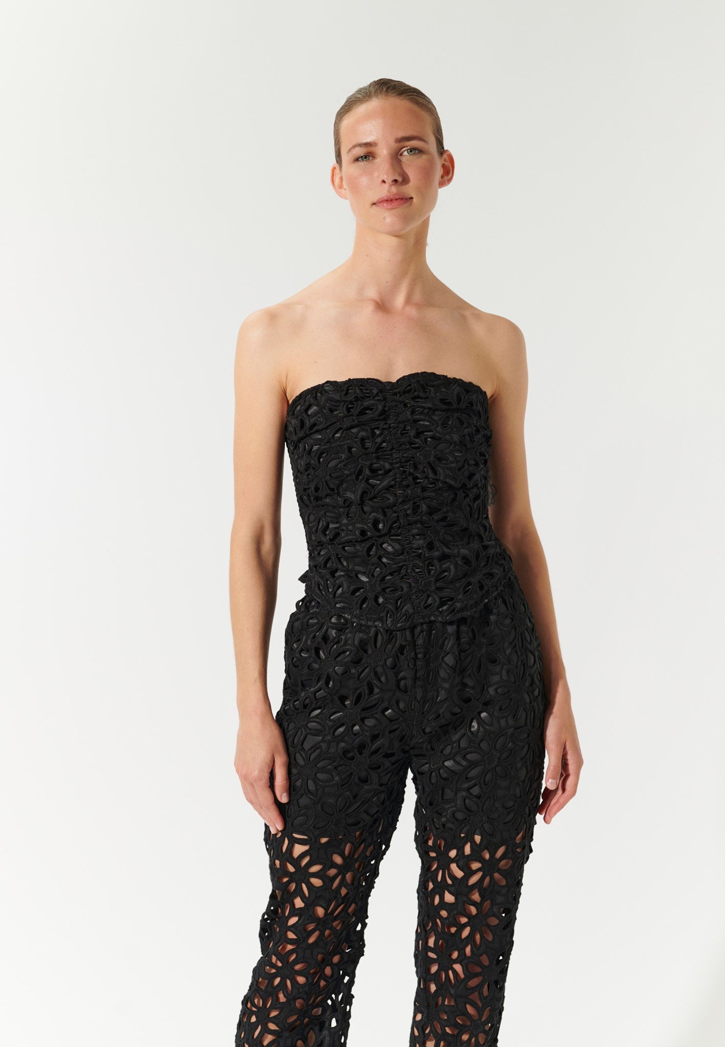 0601024 1000 WOM A (1)