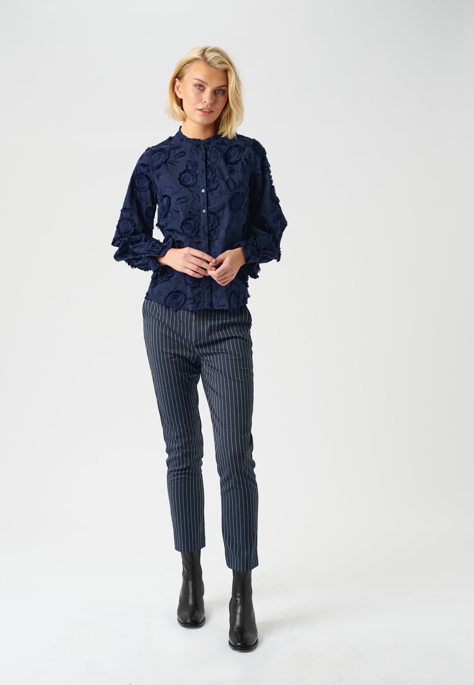 09-0722NS CO_2507_WOM