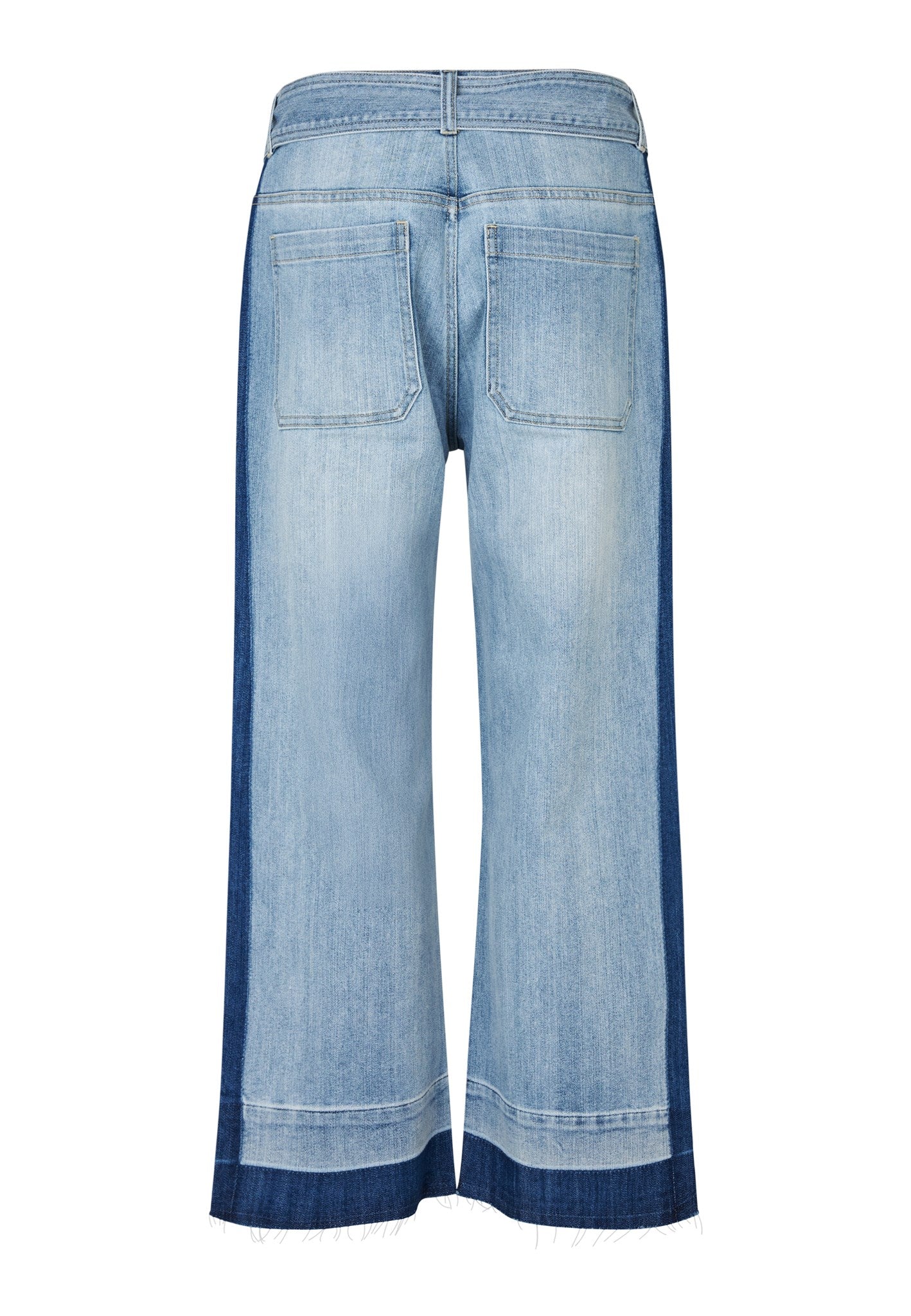 0930126 2113 Highres A