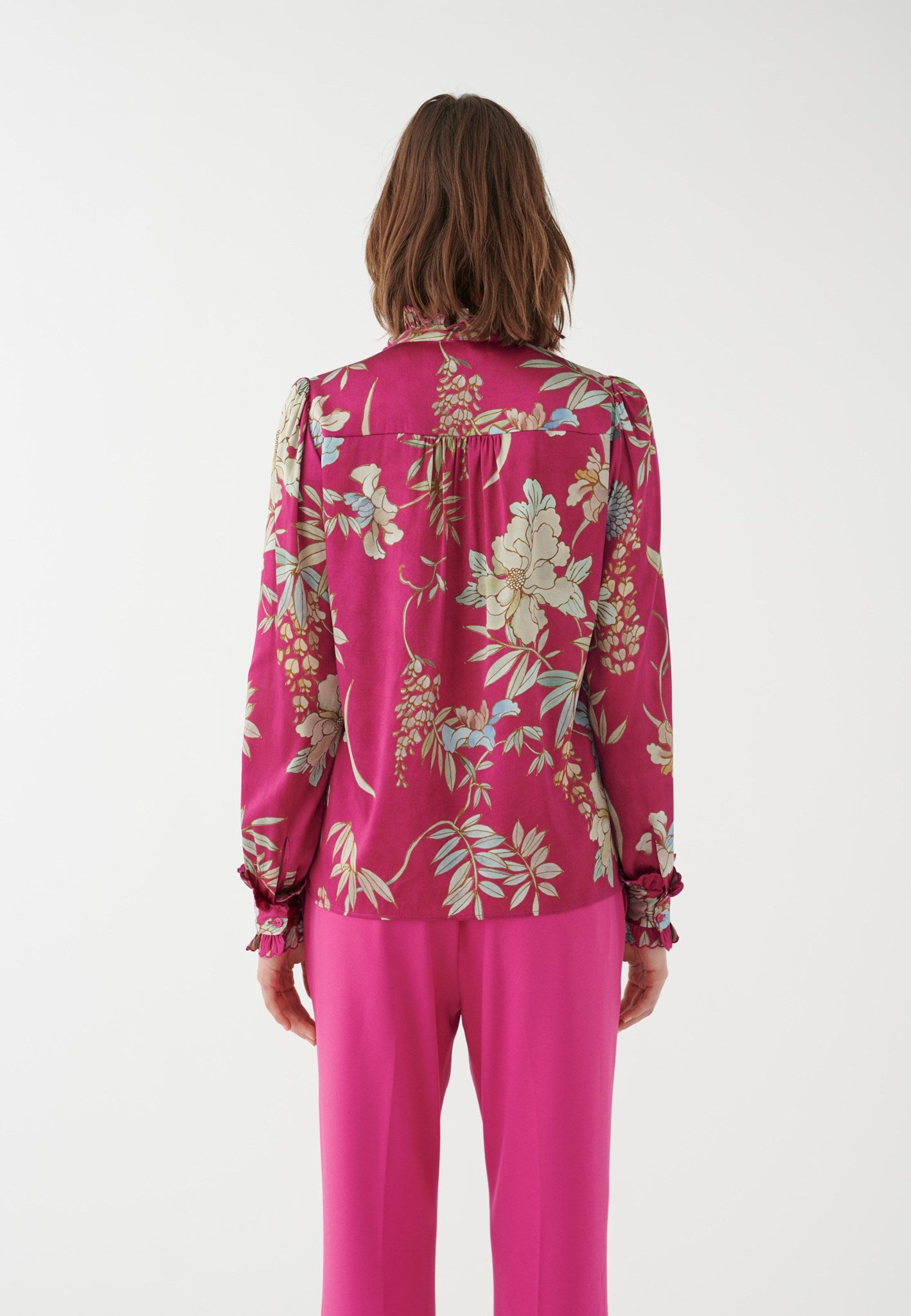 1030724_5787_WOM_B.jpg (1)