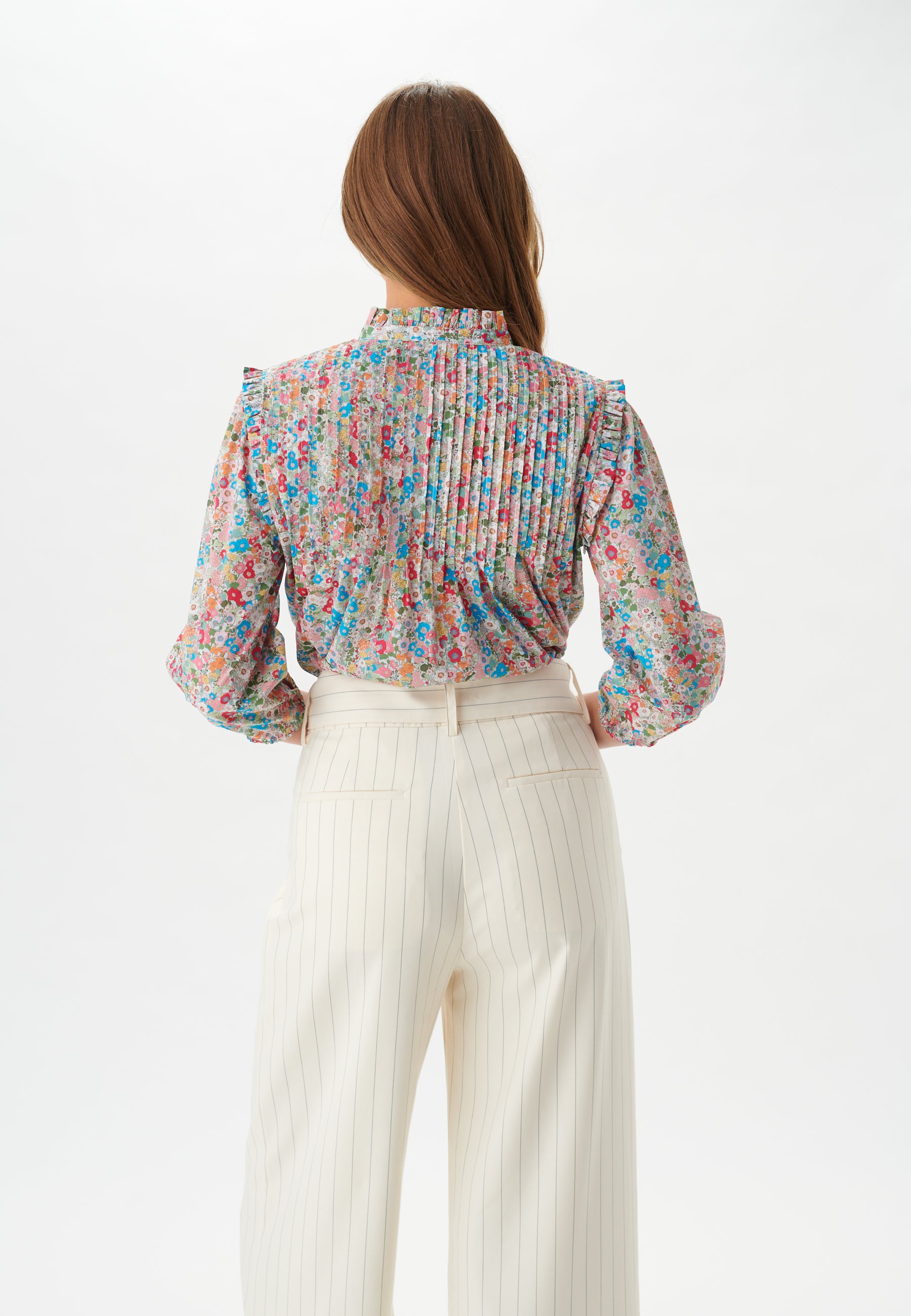 11-0122NS CO_5520_WOM_B