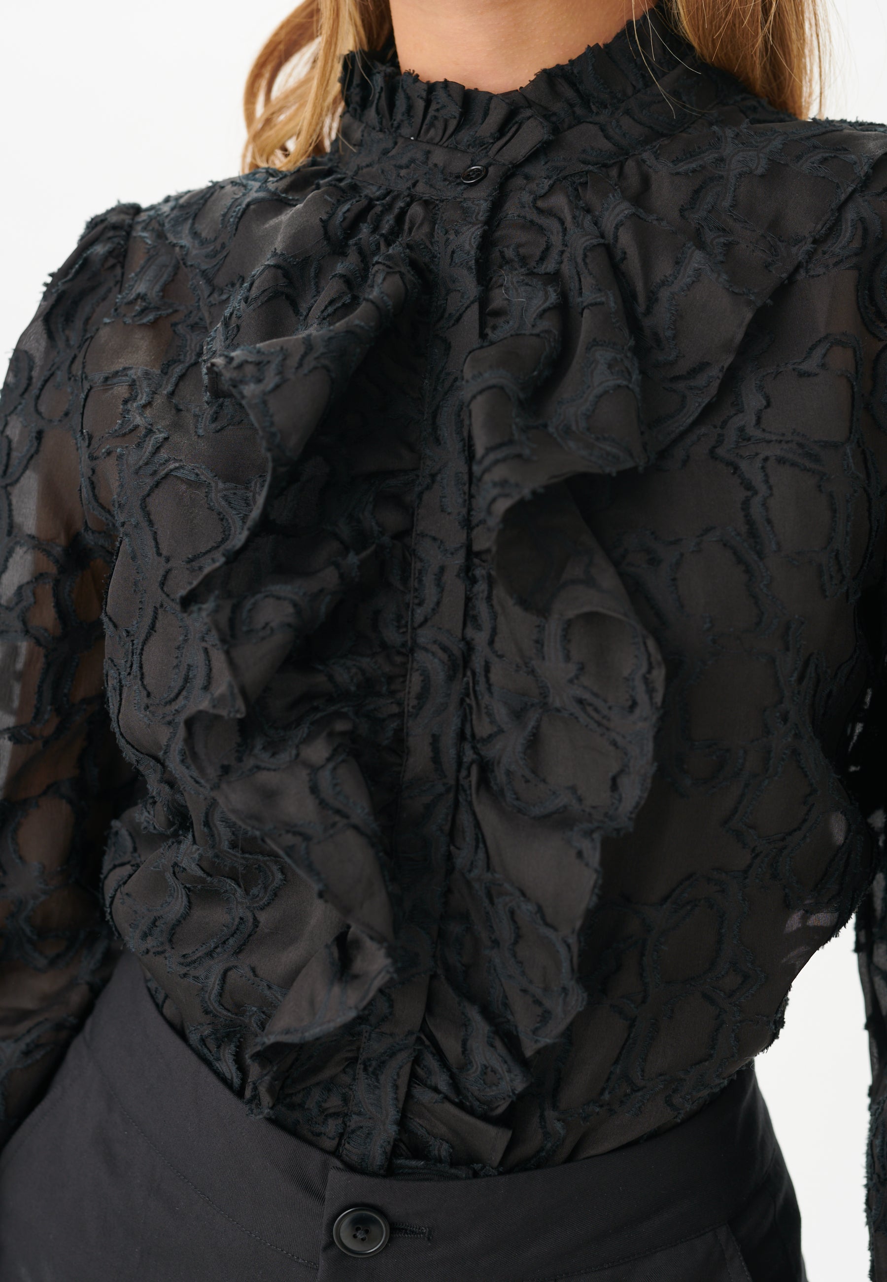 17-0122NS_1000_WOM_C