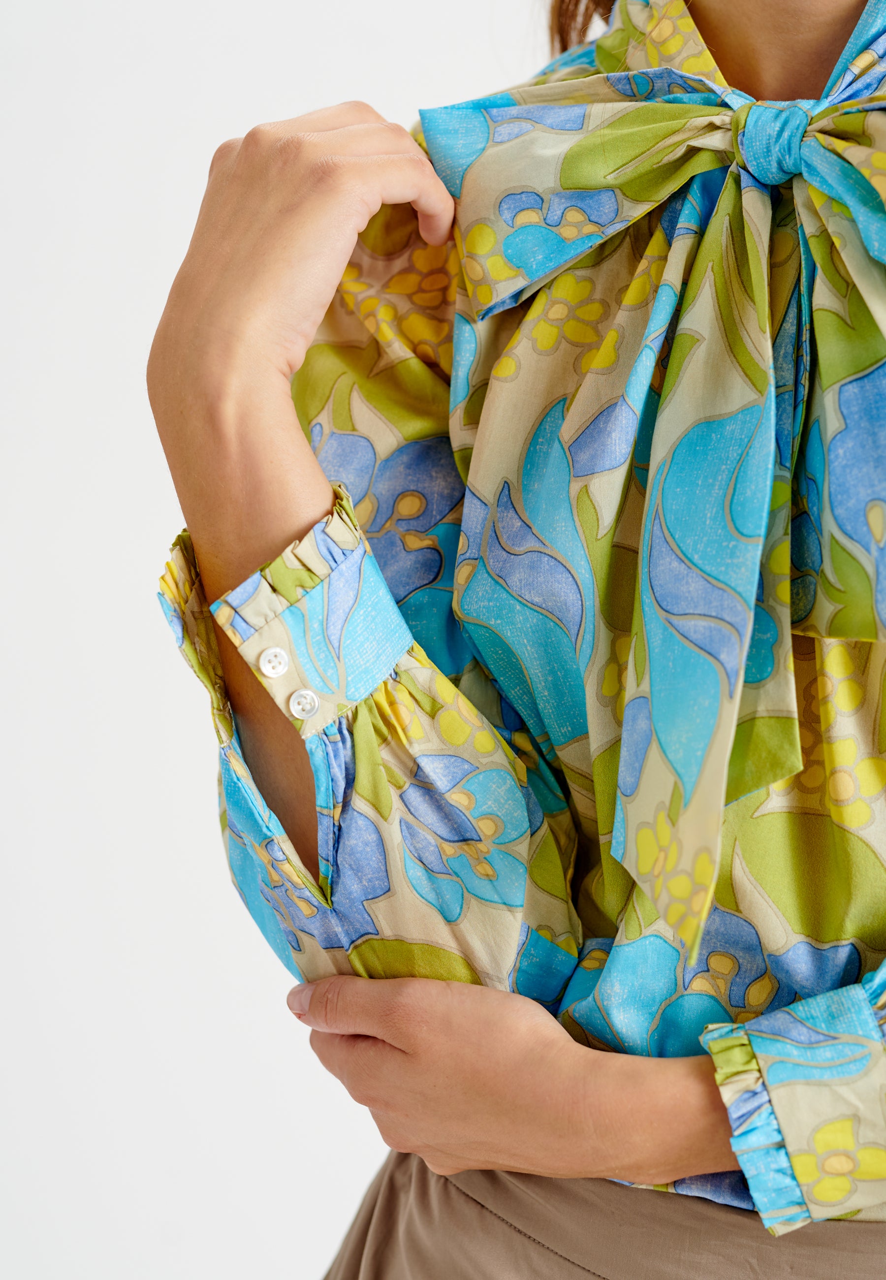 19-0422NS CO_5550_WOM_B