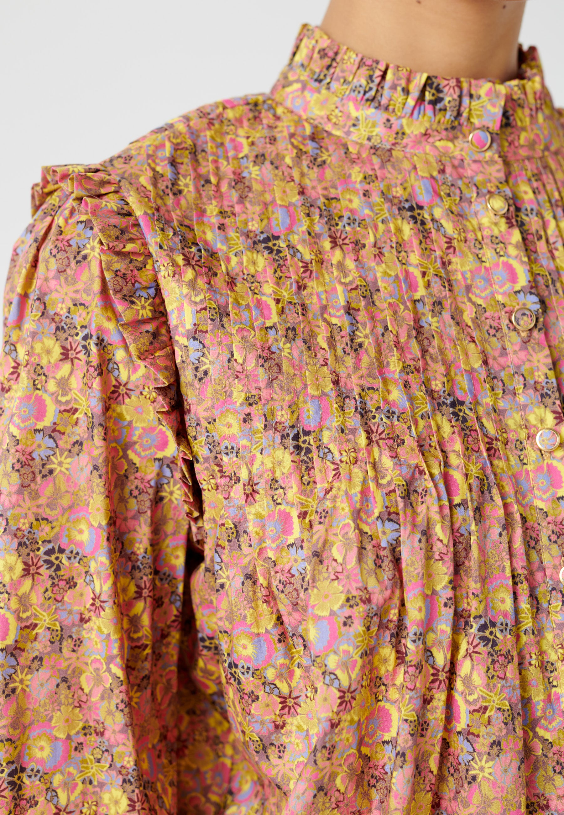 21-0123NS CO_5623_WOM_C