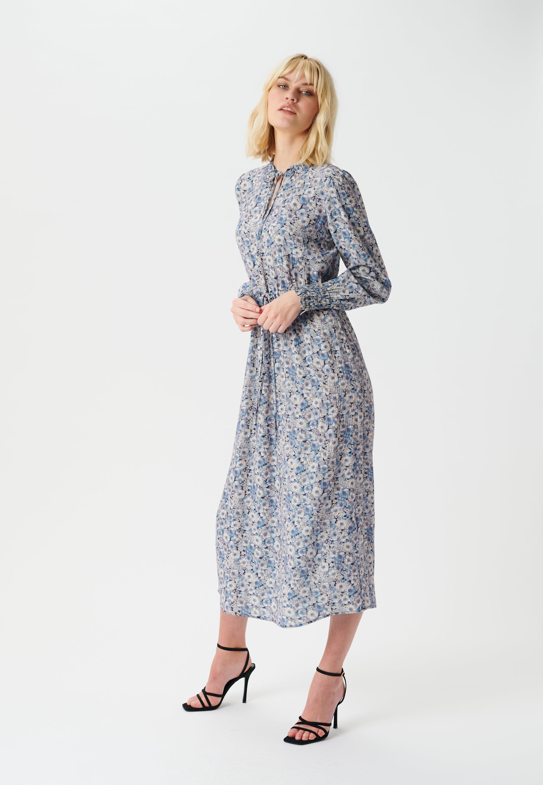 33-0722NS_5556_WOM_A